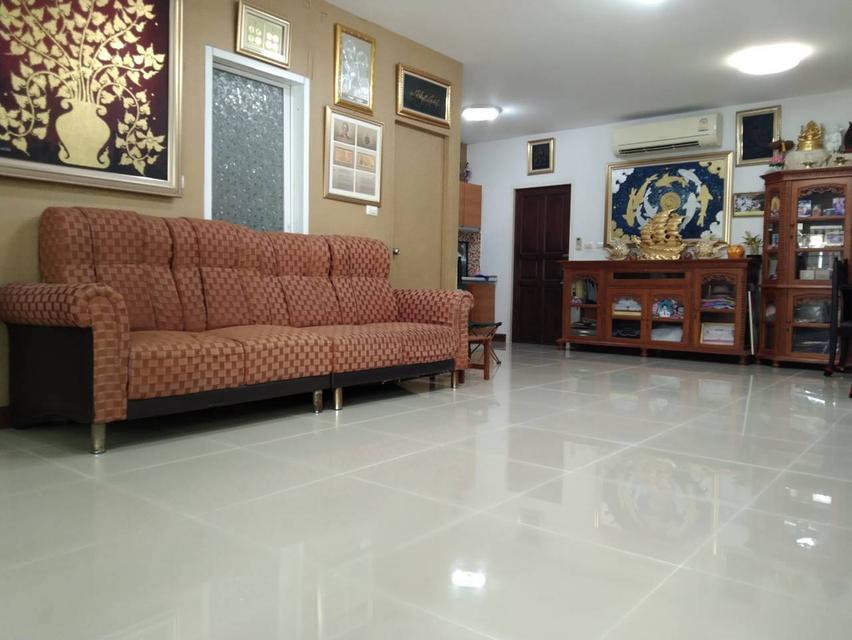 ขายทาวน์โฮม หลังมุม พื้นที่กว้าง สภาพดีพร้อมอยู่***@Home รามอินทรา-คู้บอน 13*** 8