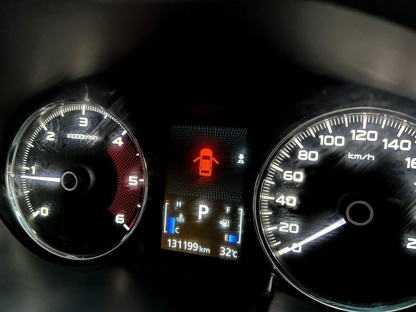 ขาย Mitsubishi Pajero 2.4GT ปี17 6