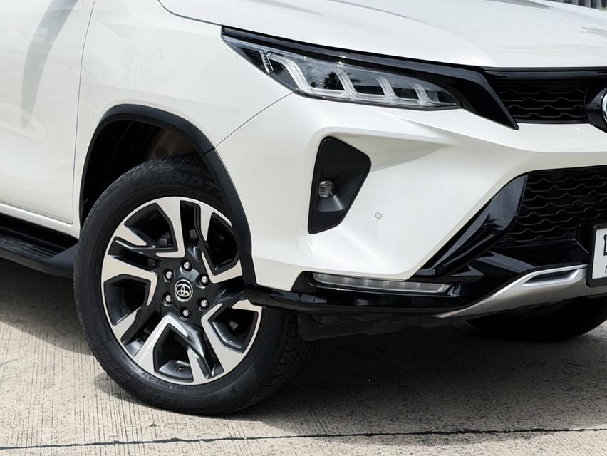 ð Toyota Fortuner Legender 2.4 4WD āļāļĩ 2023 āļŠāļĩāļāļēāļ§ āļĢāļļāđāļāļāđāļāļ āļŦāļĨāļąāļāļāļēāļāļģ āļāļāļāļāļąāđāļāđāļāđāļĄ āđāļāđāļāļēāļ 40,xxx āļāļĄ. āļāļĢāļ°āļ§āļąāļāļīāļāļĢāļ āđāļāđāļēāļāļāļāđāļāļĩāļĒāļ§ āļĢāļđāļāļāļĩāđ 7