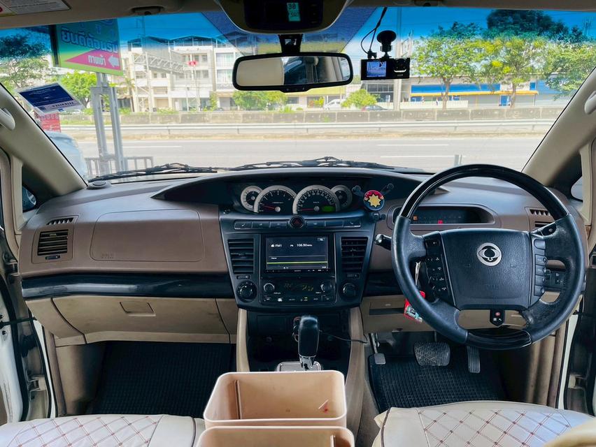 Ssangyong Stavic SV270 Xdi 2011 จด 2012  11