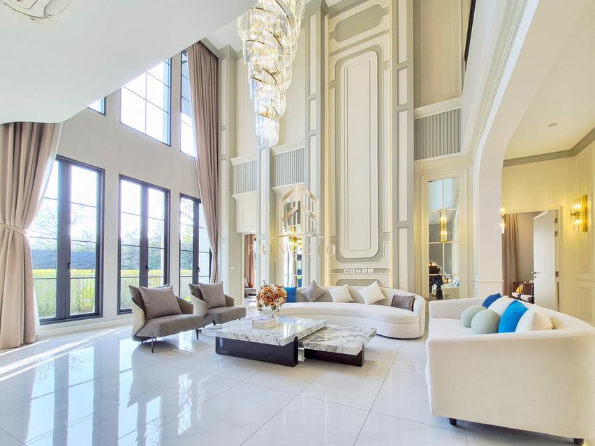 Luxury House Narasiri Krungthep Kreetha (corner plot) 4