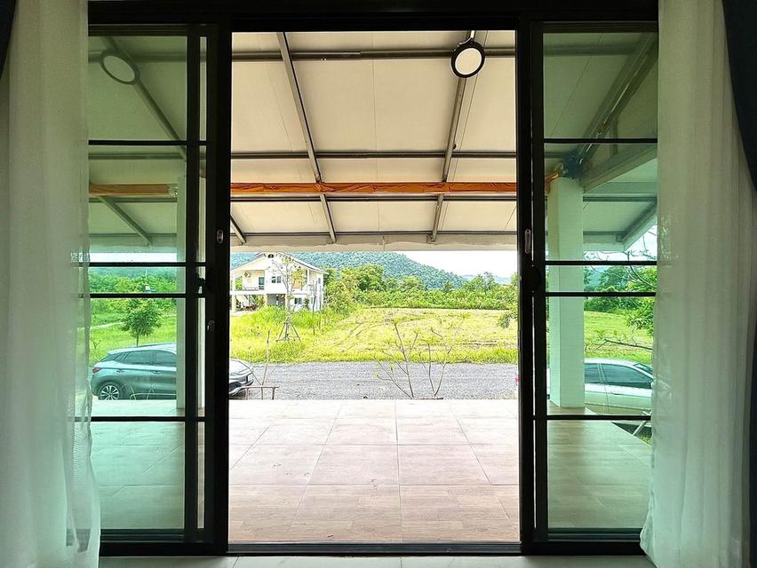 ขายด่วน!! บ้านพักตากอากาศ Modern Minimal ขนาด 198 ตร.ว. แปลงมุม บรรยากาศเงียบสงบ ล้อมรอบด้วยธรรมชาติ ทิวเขา และทุ่งหญ้า ทำเลทอง อ.วังม่วง จ.สระบุรี 18