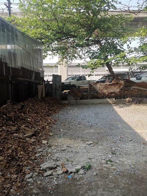 เจ้าของขายเอง ตึกติดถนนใหญ่เพชรบุรีตัดใหม่เยื้องซอยตรงข้ามเข้าทองหล่อ พื้นที่ตึก2ห้อง 3 ชั้นครึ่ง 9