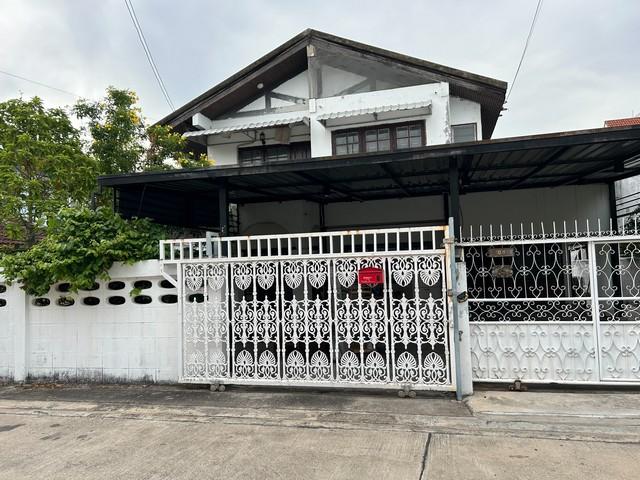 ให้เช่าบ้านเดี่ยว 2 ชั้น ซอยสตรีวิทยา 2 โชคชัย 4 ออกได้หลายทาง ลาดพร้าว 71,วังหิน,สนานิคม 1
