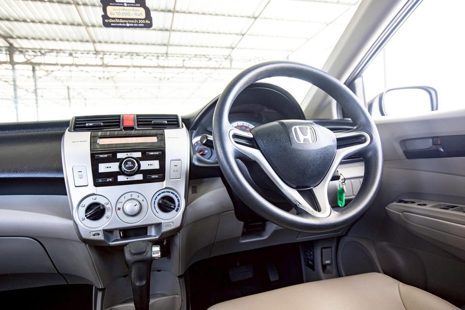Honda City 1.5S เกียร์ออโต้ ปี 2010 สีดำ  17