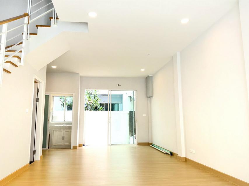 บ้านกลางเมือง เออร์บาเนี่ยน เกษตร-นวมินทร์ 2 แบบ 3 ห้องนอน 3 ห้องน้ำ ใกล้รถไฟฟ้าสีชมพู ลาดปลาเค้า