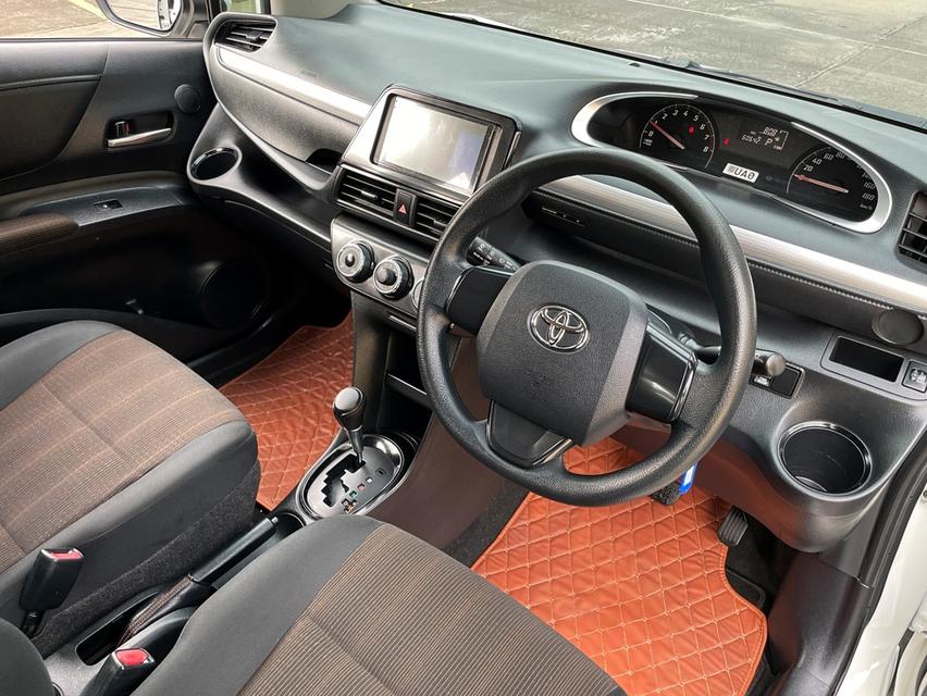 TOYOTA SIENTA 1.5 G ปี 2017  AUTO 7 SPEED สภาพนางฟ้า 9