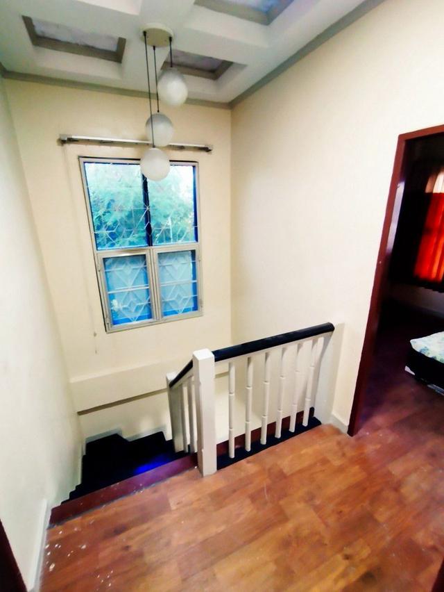 ขาย ทาวน์เฮ้าส์ 2 ชั้น 24 ตรว.หมู่บ้านบุศรินทร์ Land & House ถ.พระยาสุเรนทร์ ซอย 40 แขวงสามวาตะวันตก เขตคลองสามวา กรุงเทพฯ 14