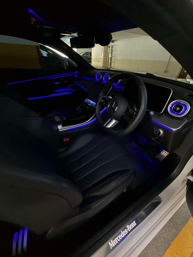 Mercedes-Benz CLE300 4MATIC coupe รูปที่ 6