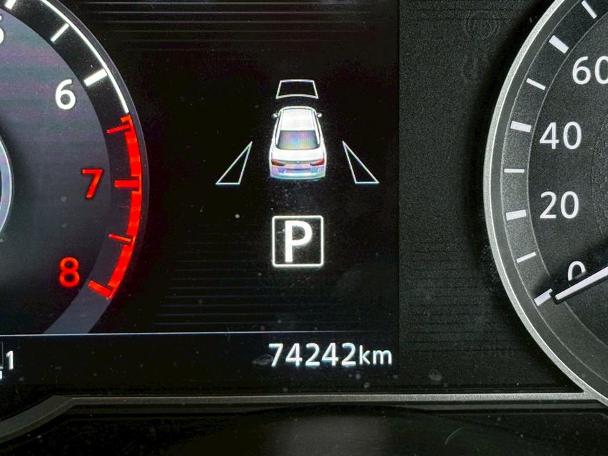 มือเดียว ไมล์น้อย Almera 1.0 VL Turbo 15