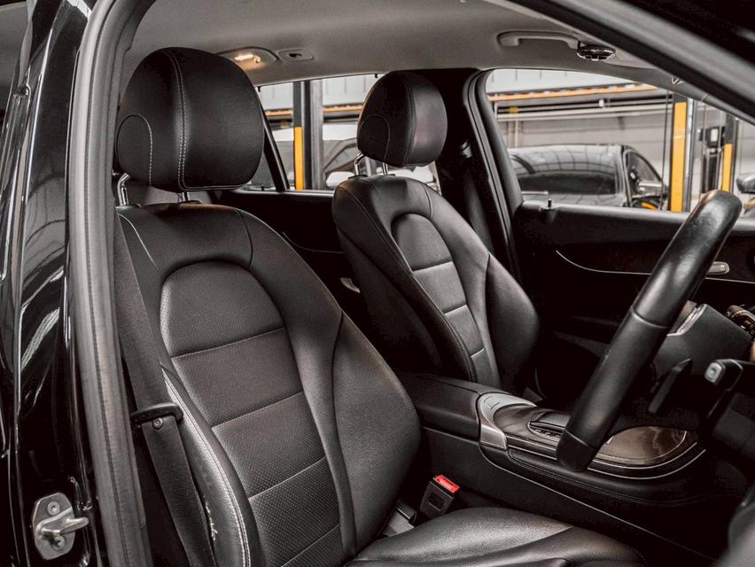 รหัสรถ 67GG6872 Benz GLC 220d 2021 มือเดียว 17