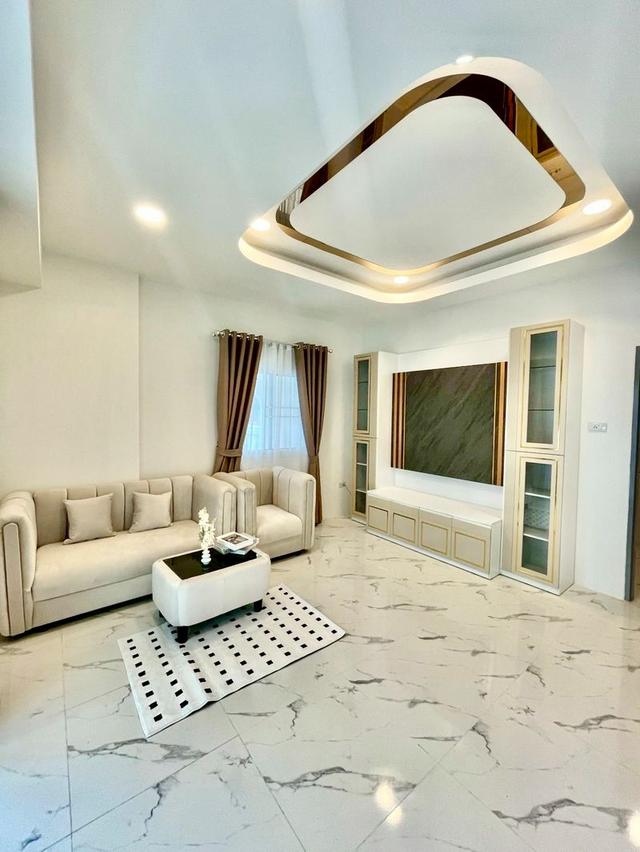 ปิดจองบ้านรีโนเวทใหม่ทั้งหลัง ทำเลติดทางออกมอเตอร์เวย์สาย7 ใกล้นิคมปิ่นทอง1 นิคมเครือสหพัฒน์ 10