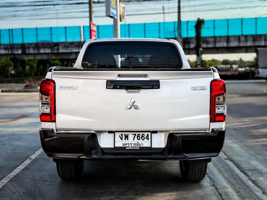 ขาย Mitsubishi Triton 2.4GT Plus ปี22 6