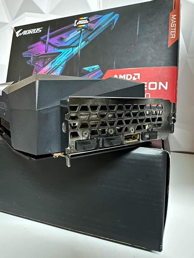 AMD Radeon RX 6800 16GB Aorus Master 4