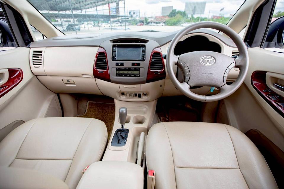 Toyota INNOVA 2.0V เกียร์ Auto 7 ที่นั่ง ปี 2005 สีน้ำตาล 11
