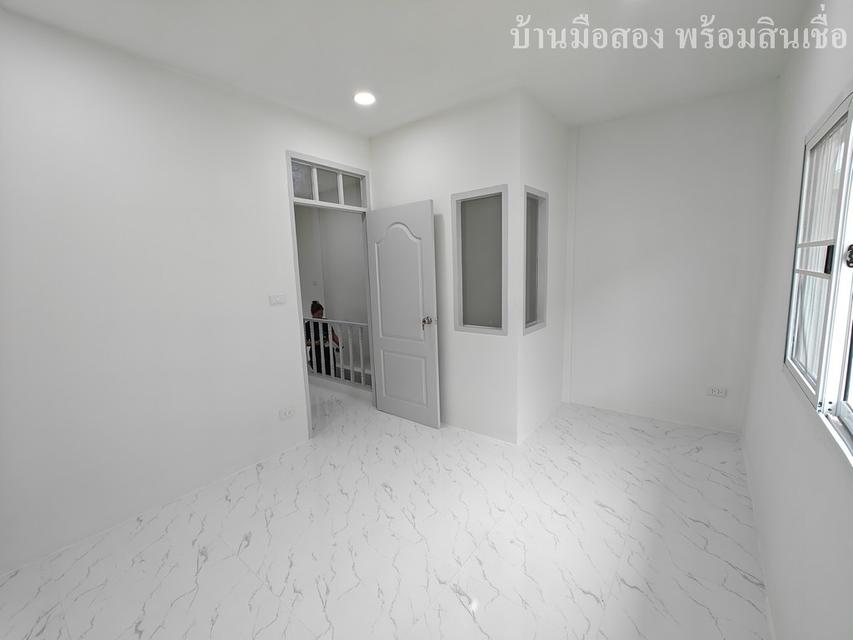 ปิยวรารมย์ ลำลูกกาคลอง4 10