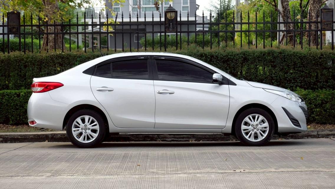 รหัสรถ KN1499 📌TOYOTA YARIS ATIV รุ่น E 2018 รูปที่ 7