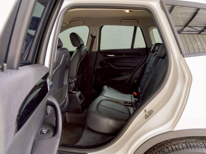 ขาย BMW X1 Sdrive 1.8i ปี20 17
