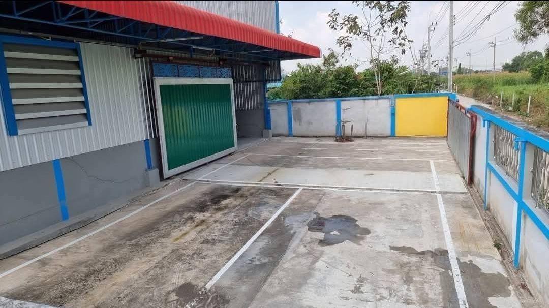 ให้เช่าโกดัง คลังสินค้า พื้นที่ 440 ตร.เมตร ถนนคุ้มเกล้า ย่านลาดกระบัง ใกล้สนามบินสุวรรณภูมิ