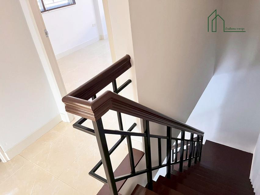 ทาวน์เฮ้าส์ 2 ชั้น ม.ชายคลอง หลังริม บางบ่อ สวยพร้อมอยู่ 10