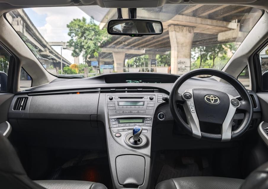 Toyota Prius 1.8 Hybrid AT ปี 2011 5