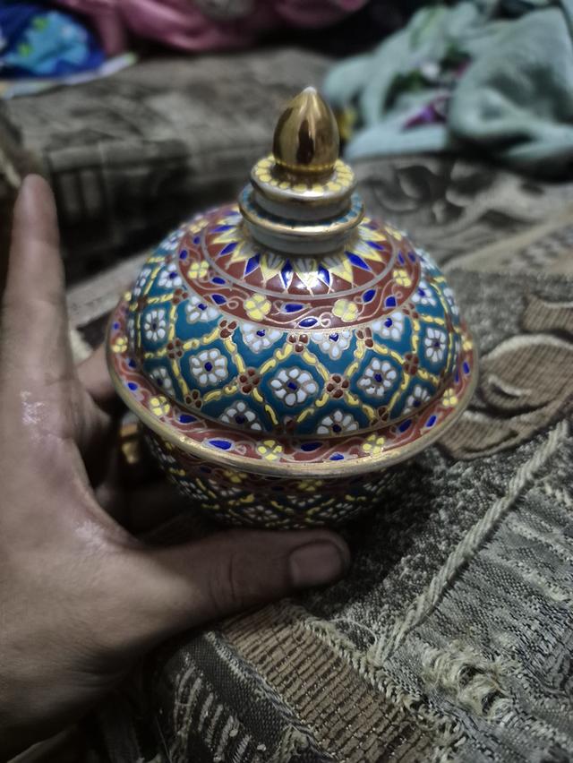 ถวยลายฉาม