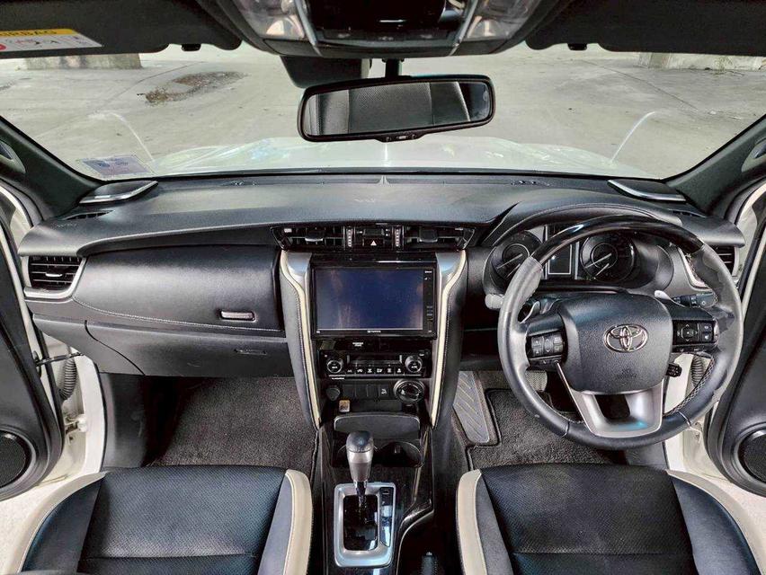🔥ฟรีดาวน์ รถสวยมือเดียว ตัวท๊อปสุด รถเดิมๆ น๊อตไม่ขยับ Toyota Fortuner 2.8 LEGENDER BLACK TOP 4WD AT ปี 2022 12