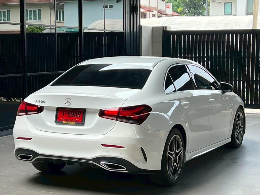 Mercedes-Benz A200 AMG Dynamic Sedan 4