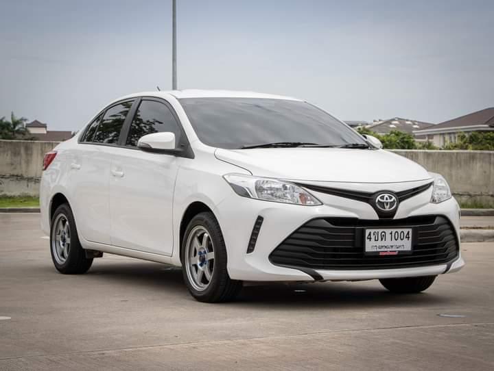 TOYOTA VIOS 1.5 J เกียร์ออโต้ ปี 2018 3