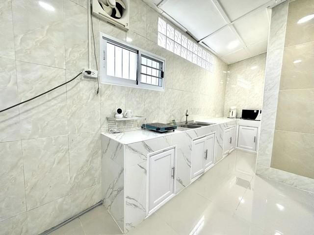 ให้เช่าบ้านเดี่ยว 2 ชั้น 60 ตรว. 3 ห้องนอน ซอยคุ้มเกล้า 39 ลาดกระบัง รีโนเวทใหม่ทั้งหลัง ใกล้ Chaokhun Park เดินทางสะดวก 5