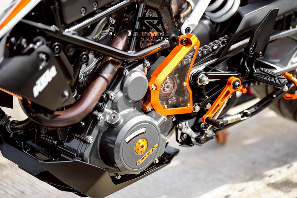 2023 KTM duke390 2023 – รถสวย หล่อ เท่ พร้อม ของแต่งคุมโทนส้ม หล่อๆ 4