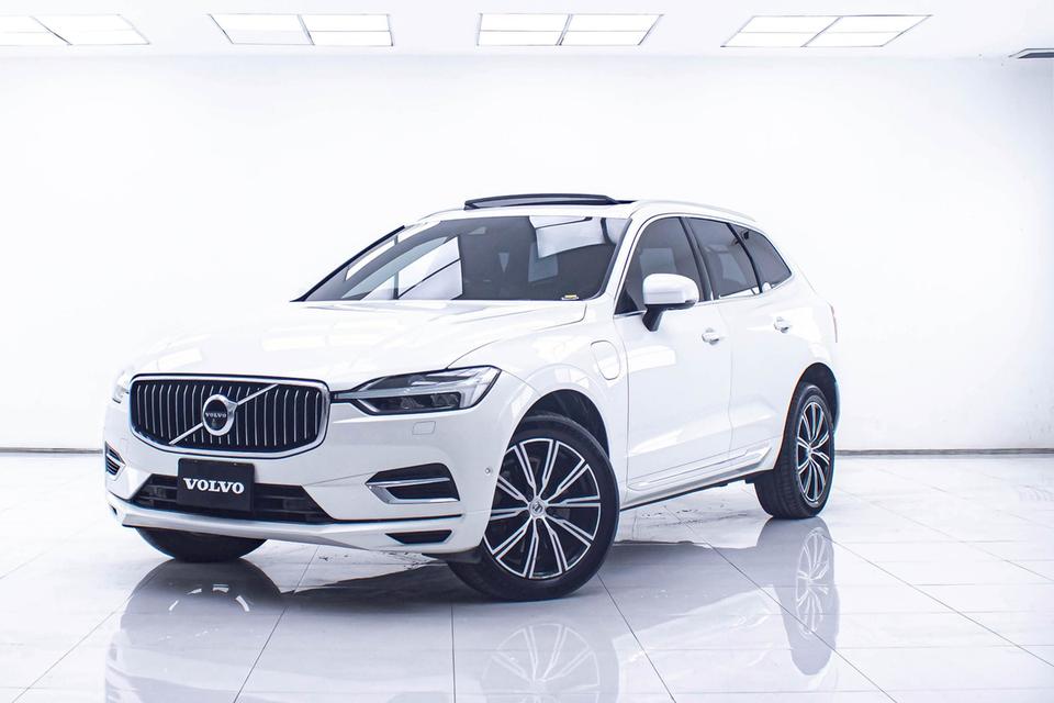 VOLVO XC60 2.0 RECHARGE T8 R-DESIGN 4WD 2021 