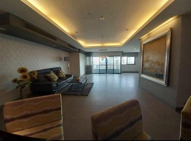 ขายคอนโด 3 ห้องนอน Sathorn Garden Condominium พื้นที่ 230 ตร.ม. ชั้น 32 วิวสวนลุมพินี ใจกลางสาทร 1