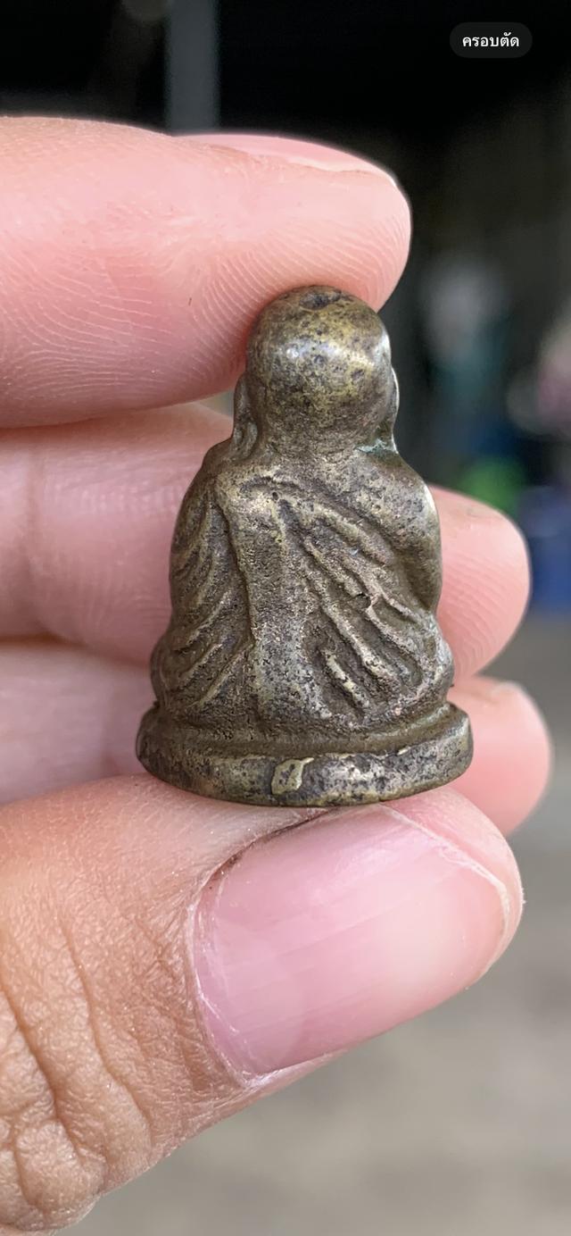 รูปหล่อหลวงพ่อเงินไม่รู้พิมพ์ 3