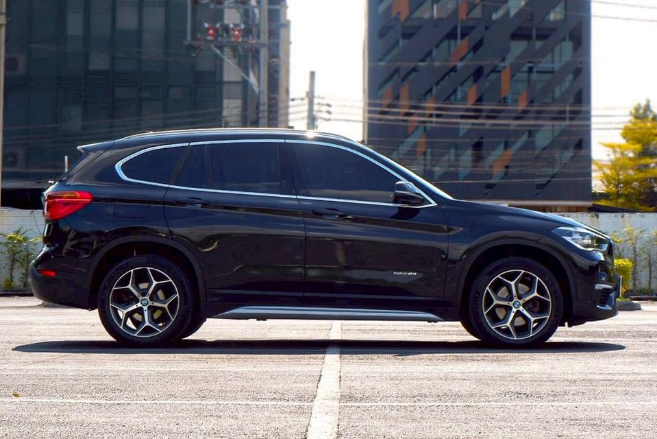 BMW X1 sDrive18i xLine F48 ปี 2018