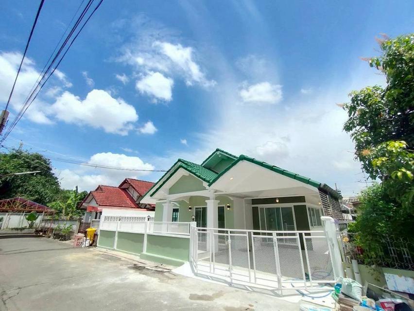 หมู่บ้านเอกลดา 4