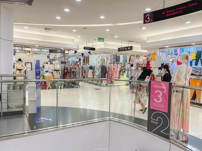 ให้เช่าห้องแพลตตินั่ม (The Platinum Fashion Mall) ชั้น 3 ตึก A