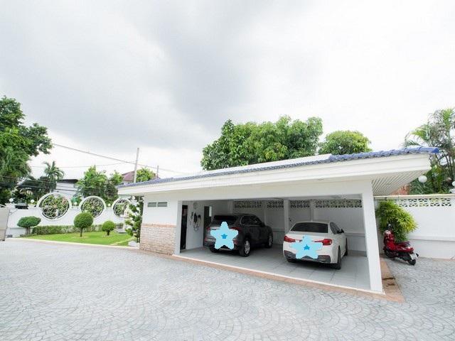 ขายบ้านเดี่ยวหรู ถนนพระราม 9 ซอย 39 ตกแต่งพร้อมอยู่ พร้อมสระว่ายน้ำ ใกล้เดอะไนน์ ใกล้ทางด่วน ทำเลดี ซอยใหญ่ ทะลุรามคำแหง 12 และ 8 13