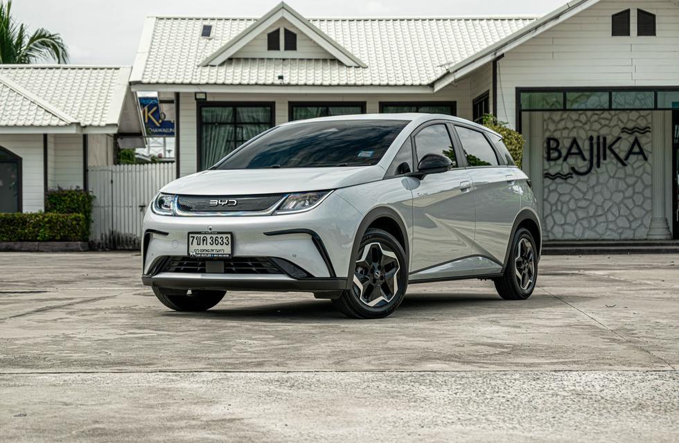 c BYD Dolphin Standard Range AT 2025