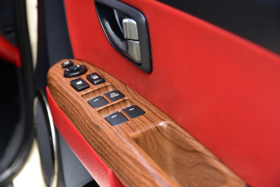 2011 KIA SOUL 1.6 AUTO รูปที่ 6