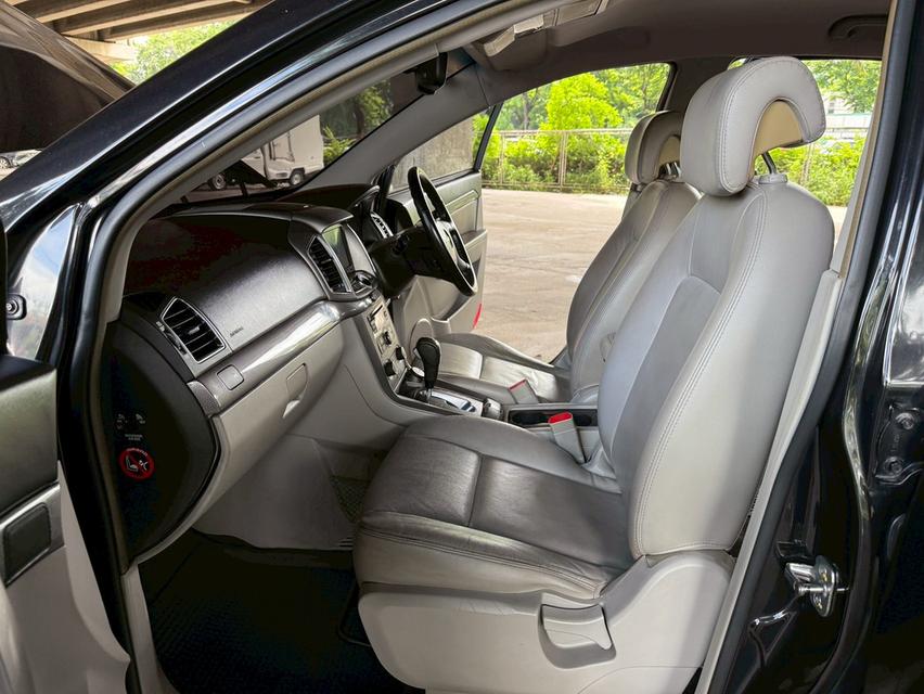 Chevrolet Captiva 2.4LTZ 9