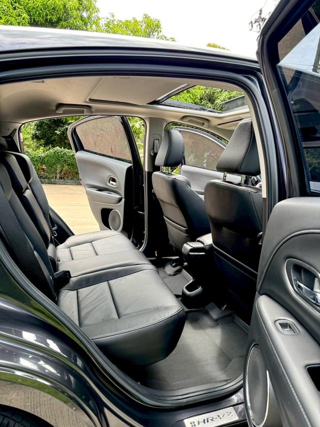 HRV 1.8EL SUNROOF ปี2018 รถบ้าน สภาพสวย เข้าศูนย์ทุกระยะ บุ้คเซอร์วิสครบ 17