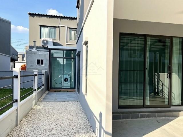 ให้เช่าทาวน์โฮม 2 ชั้น 140 ตร.ม. โครงการ Pleno สุขุมวิท-บางนา 2 หลังมุม ใกล้เมกะบางนา 8