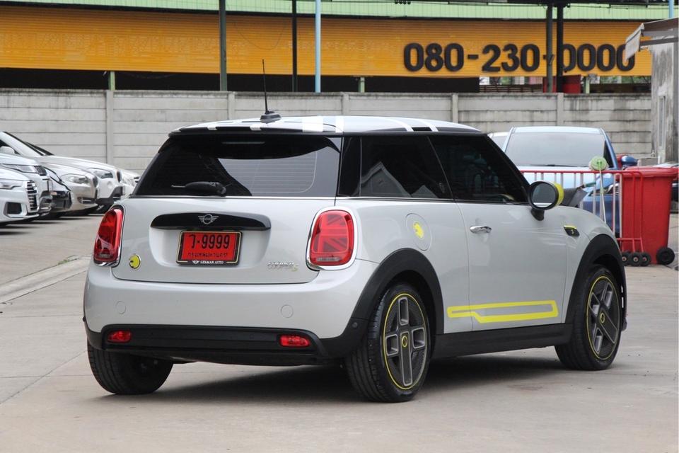รหัสรถ PBG9999 MINI Cooper SE ปี 2021