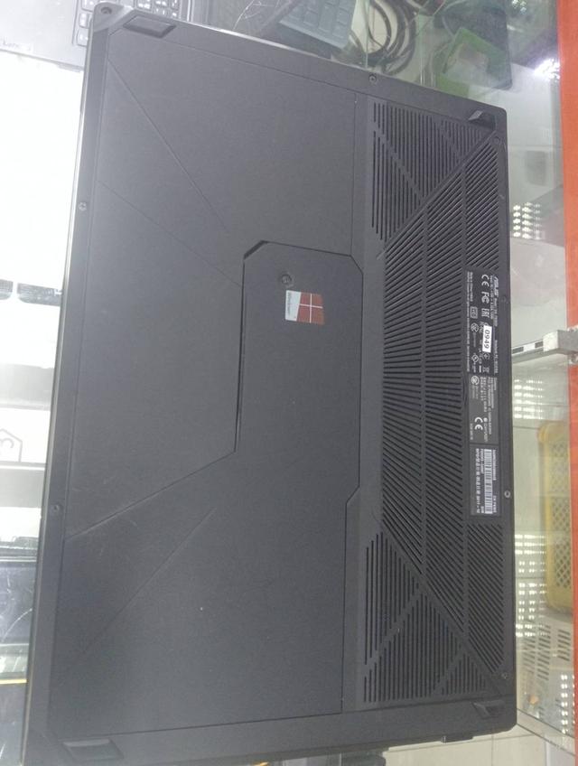 Asusfx503vI7-7700HQRam DDR4 32 GBSSD240 GB+HDD 1 TBGTX1050 4GB 7