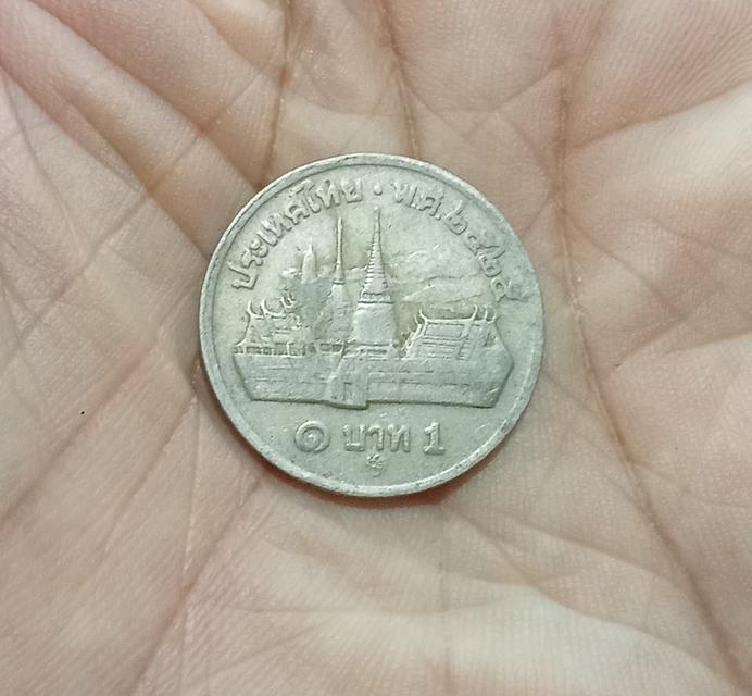 พระสมเด็จวัดระฆัง เหรียญร.9และเหรียญพระราชินี 7