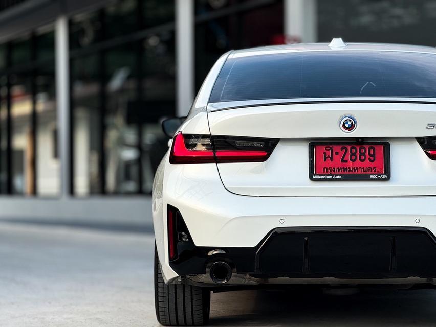รหัสรถ MCA2889 BMW 330e M Sport LCI 2023 18