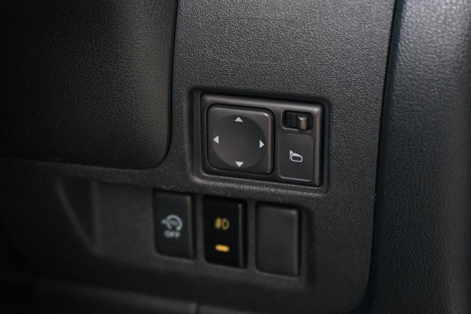 2014 N.ALMERA 1.2E 12