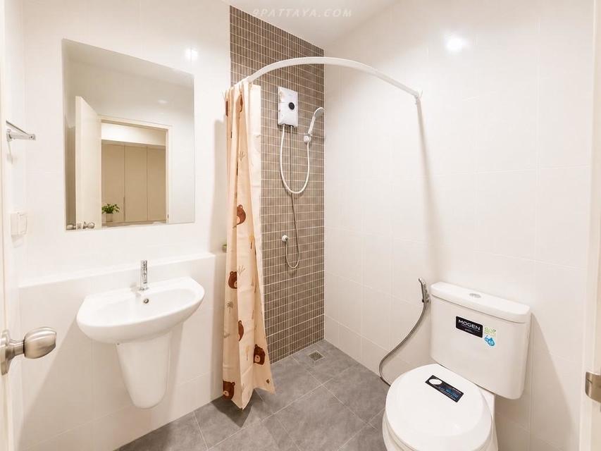 For Rent — Brand-New Corner Townhouse at Wiztown Khao TaloBrand-new townhouse, never lived in before. Fully furnished and ready to move in 2 bedrooms 14