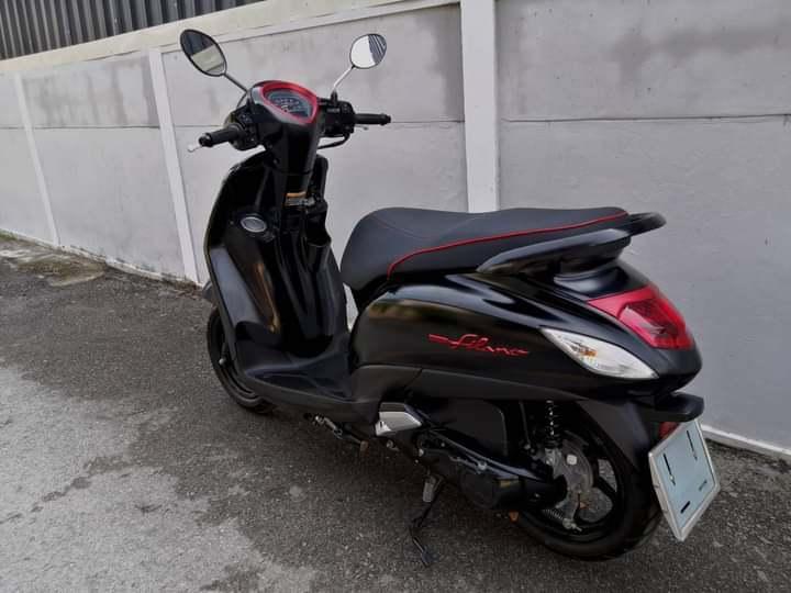 Yamaha Filano สีดำแถบแดง 3